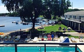 Triggs Bay Resort Arnolds Park United States Of America